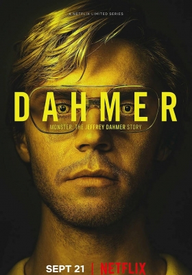 [4K剧集] 怪物：杰夫瑞·达莫的故事 第一季 (2022) DAHMER - Monster: The Jeffrey Dahmer Story Season 1 /食人魔达莫/食人魔达默/怪物：杰夫瑞·达默的故事/瑞恩·墨菲“怪物”系列剧 第一季 / DAHMER.S01.2160p.NF.WEB-DL.x265.10bit.HDR.DDP5.1